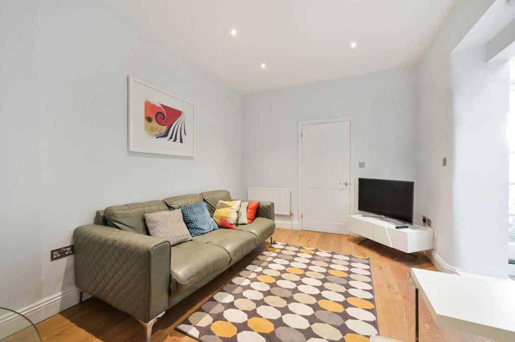 شقة Cozy Hideaway In South Ken! لندن المظهر الخارجي الصورة